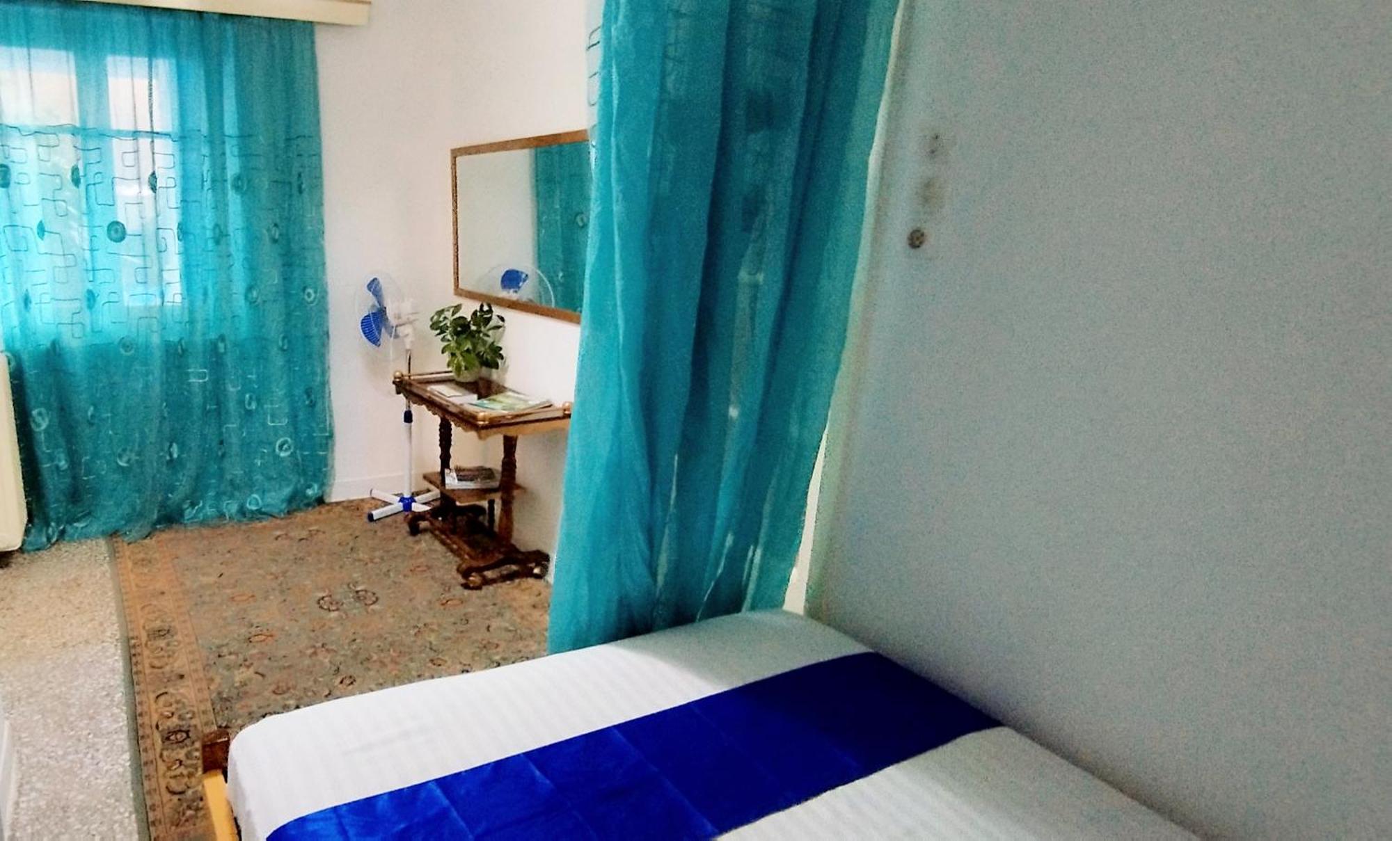 Cozy room in quiet neighbourhood Athene Buitenkant foto
