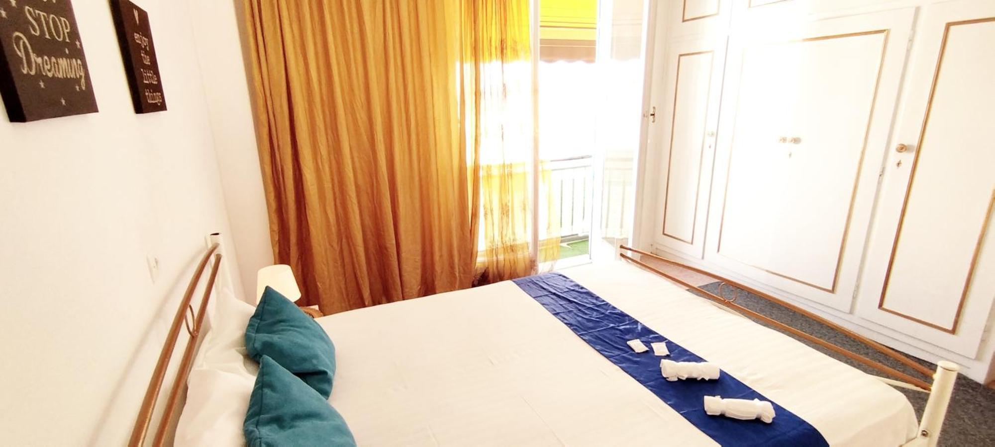 Cozy room in quiet neighbourhood Athene Buitenkant foto